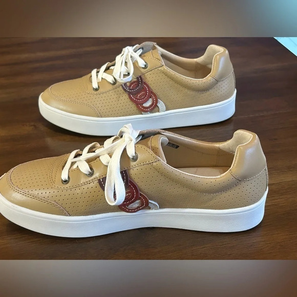 Spenco Cambridge Leather Lace-up Sneakers size 9 - Picture 4 of 9